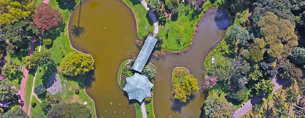 Panorámica del Jardín, un pulmón verde con lagos, senderos y especies nativas. Crédito: Tripadvisor.