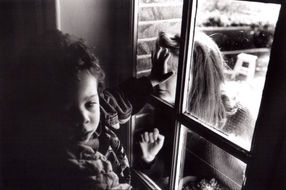 512-26a lola et kévin fenêtre pontgouin (H).jpg