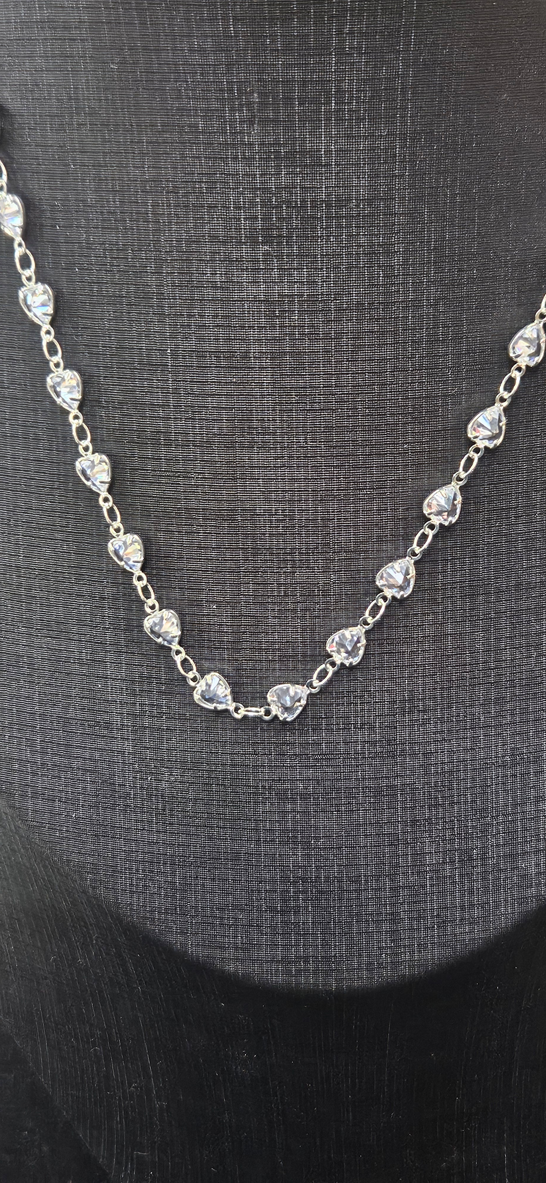 COLAR ELOS COM CORAÇÕES EM ZIRCÔNIA