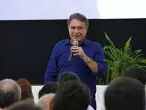 VOTO ÚTIL NO PARANÁ? PETISTAS E BOLSONARISTAS PREFEREM ALVARO DIAS