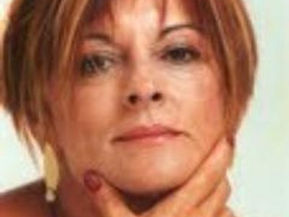 Não somos obrigados a reeleger ninguém. Janelas do Brasil by Mariza Cruz