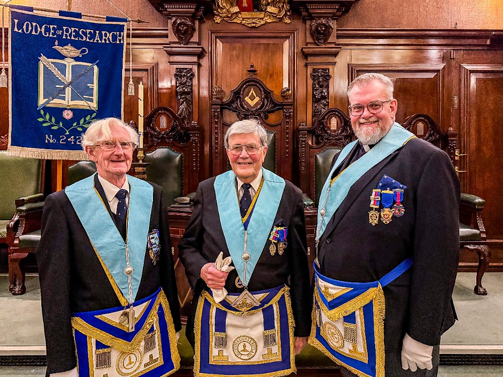 L-R: Robert Crane, John Townsend, Rev. Clive Watts