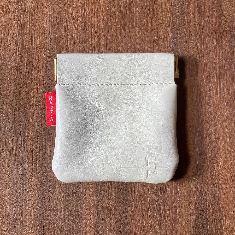 NAZCA PickCase Genuine Leather White