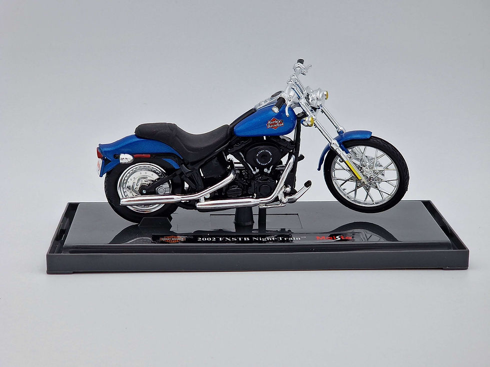 1/18 | Harley-Davidson | 2002 FXSTB Night Train�