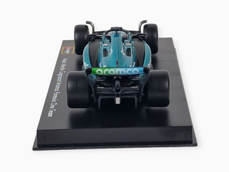 AMR23 | Aston Martin L. Stroll con casco e teca