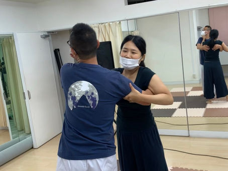 6月21日なんば教室〜抱きつかれたときに逃げる技〜