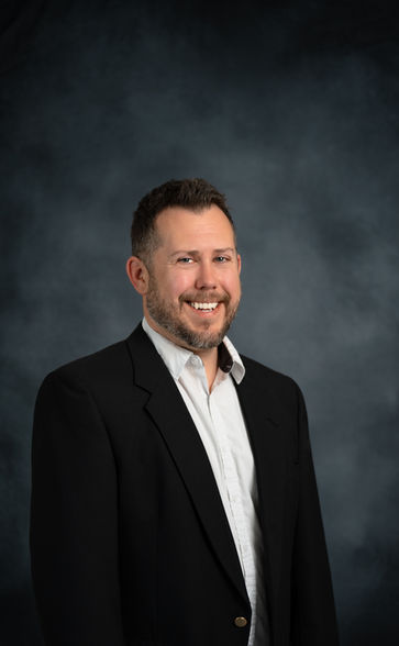 Springfield MO realtor headshot