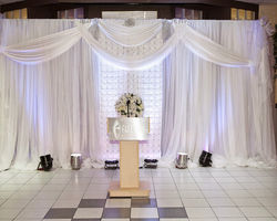 April & Dezon - August 23 2014