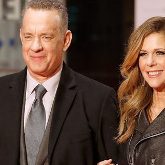 Hijos de Tom Hanks y Rita Wilson se mantienen positivos tras el diagnostico de sus padres