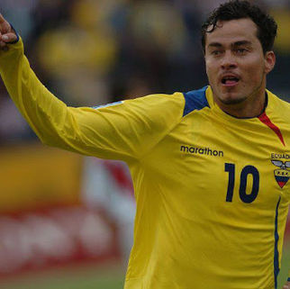 ¡Fuerte golpe para el ‘Nine’! Víctima contó la versión tras la agresión de Kaviedes