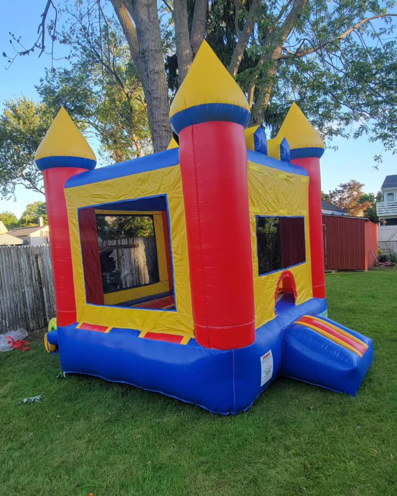 TFF SMALL CASTLE 10X10