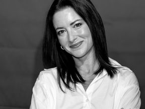 In Dialogue: Amy Earhart in 'The Heidi Chronicles'