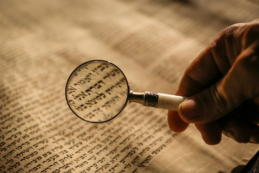 Hermeneutics and Tarot. What Do They Have in Common?
