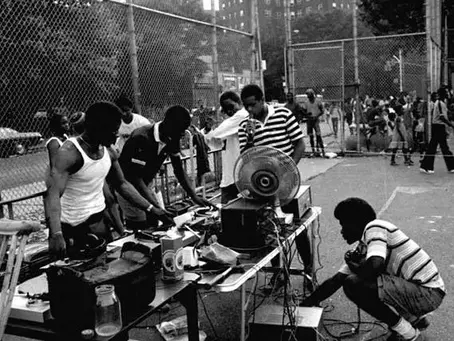 Connais tu l'histoire de la naissance du rap ?