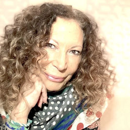 La cineasta sevillana Pilar Távora recibirá el Premio Asecan de Honoren el marco de los 38º Premios Asecan del Audiovisual Andaluz