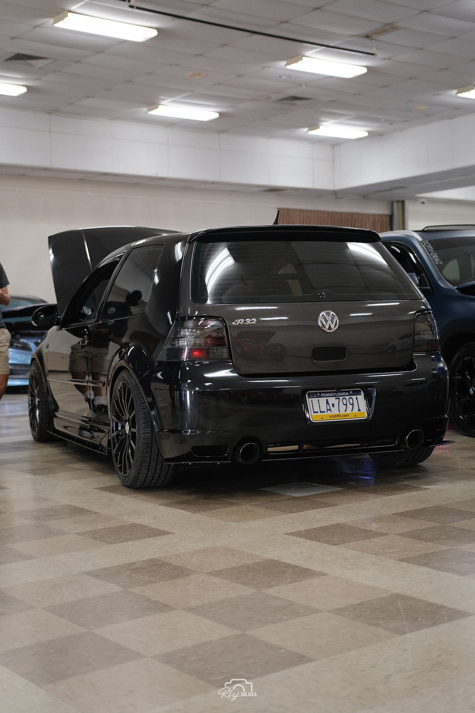 Thumbnail: VW R32 Sideskirt Extensions