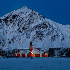 1_1_Flaksted kirke blåtimen.jpg