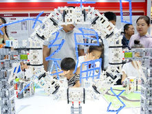 China's services trade reports rapid growth in first three quarters