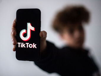 TIKTOK VA POR EL "SEARCH" Y MOSTRARÁ PUBLICIDAD EN LOS RESULTADOS DE BÚSQUEDA