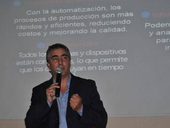 LA INTELIGENCIA ARTIFICIAL, UN PUNTAL CLAVE EN EL DESARROLLO DE LAS EMPRESAS