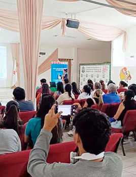 EL SIN CAPACITA A 63 AFILIADOS DE CAUCRUZ SOBRE BANCARIZACIÓN, EN SANTA CRUZ