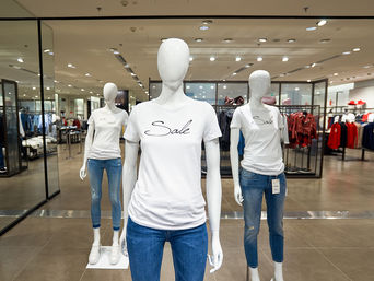 APLICANDO EL VISUAL MERCHANDISING EN EL MARKETING DE MODA