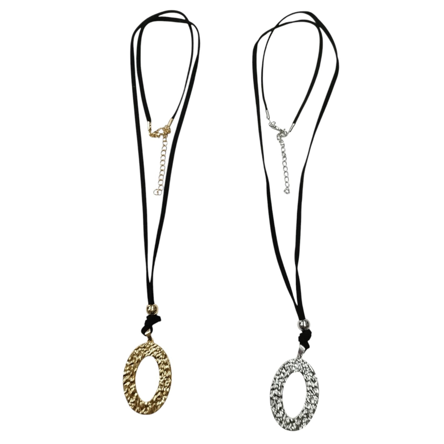 Choker dorados y plateados