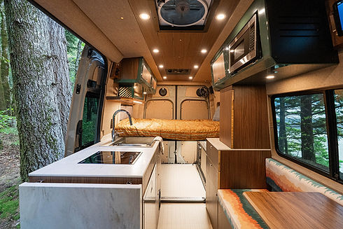 Limitless Van-ZWolfi-09762_websize.jpg