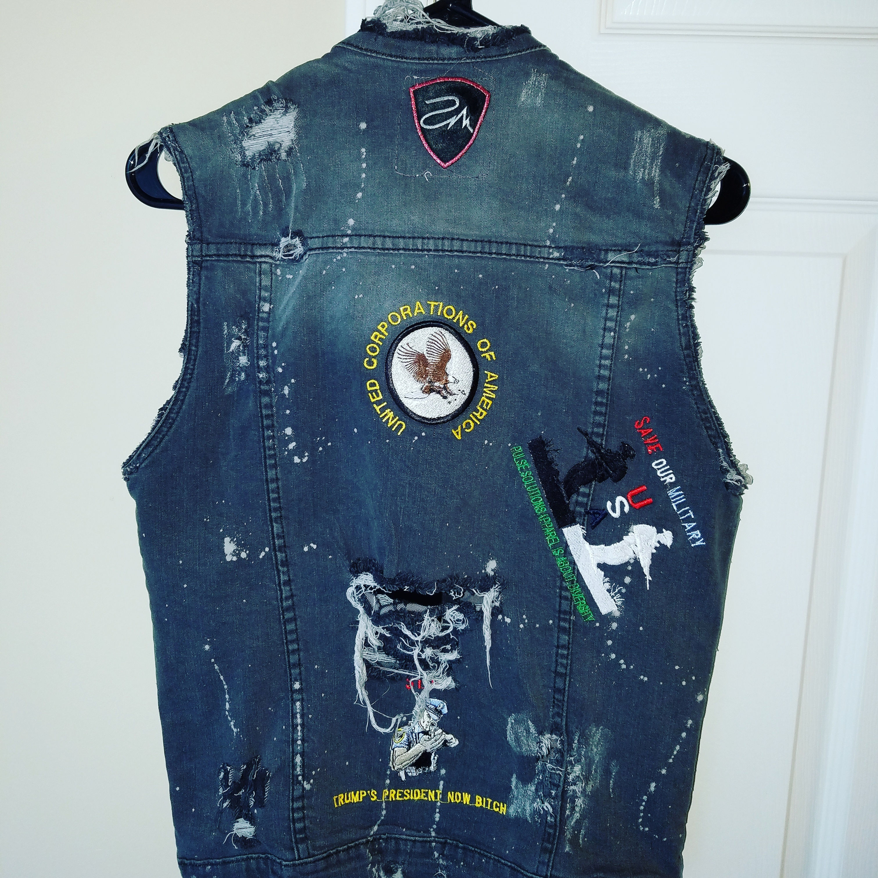 Jean Vest