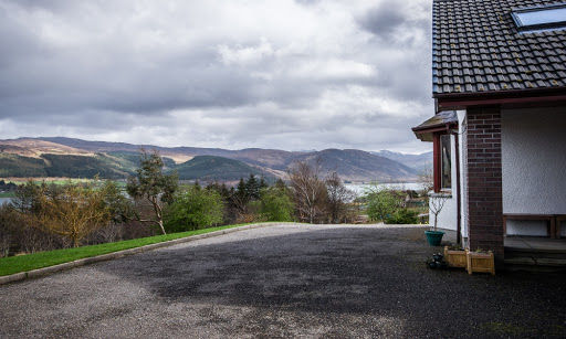 Torran B&B in Ullapool overlooking Lochbroom