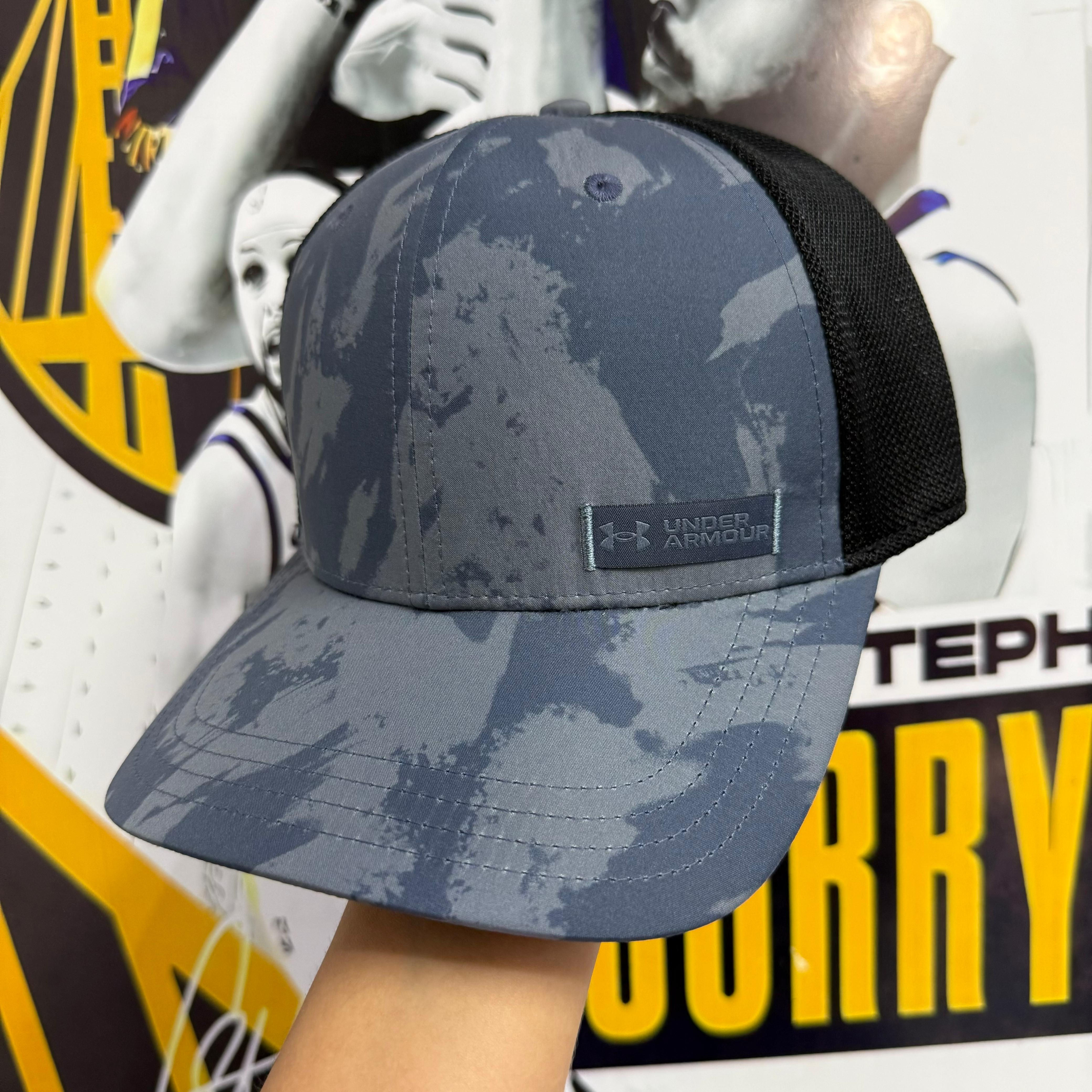 UNDER ARMOUR TRAIL TRUCKER BLUE CAMO