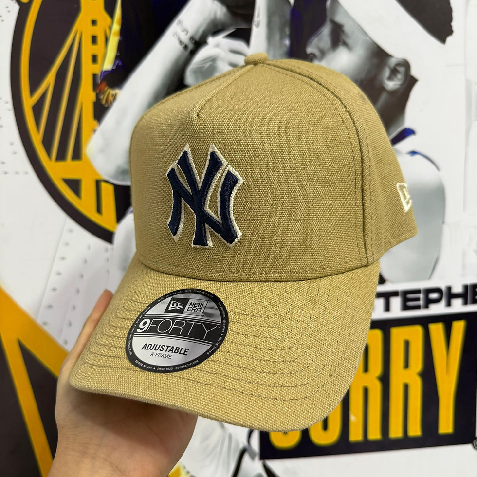 9FORTY NEW YORK YANKEES BEIGE/KHAKI LOGO ESSENTIALS