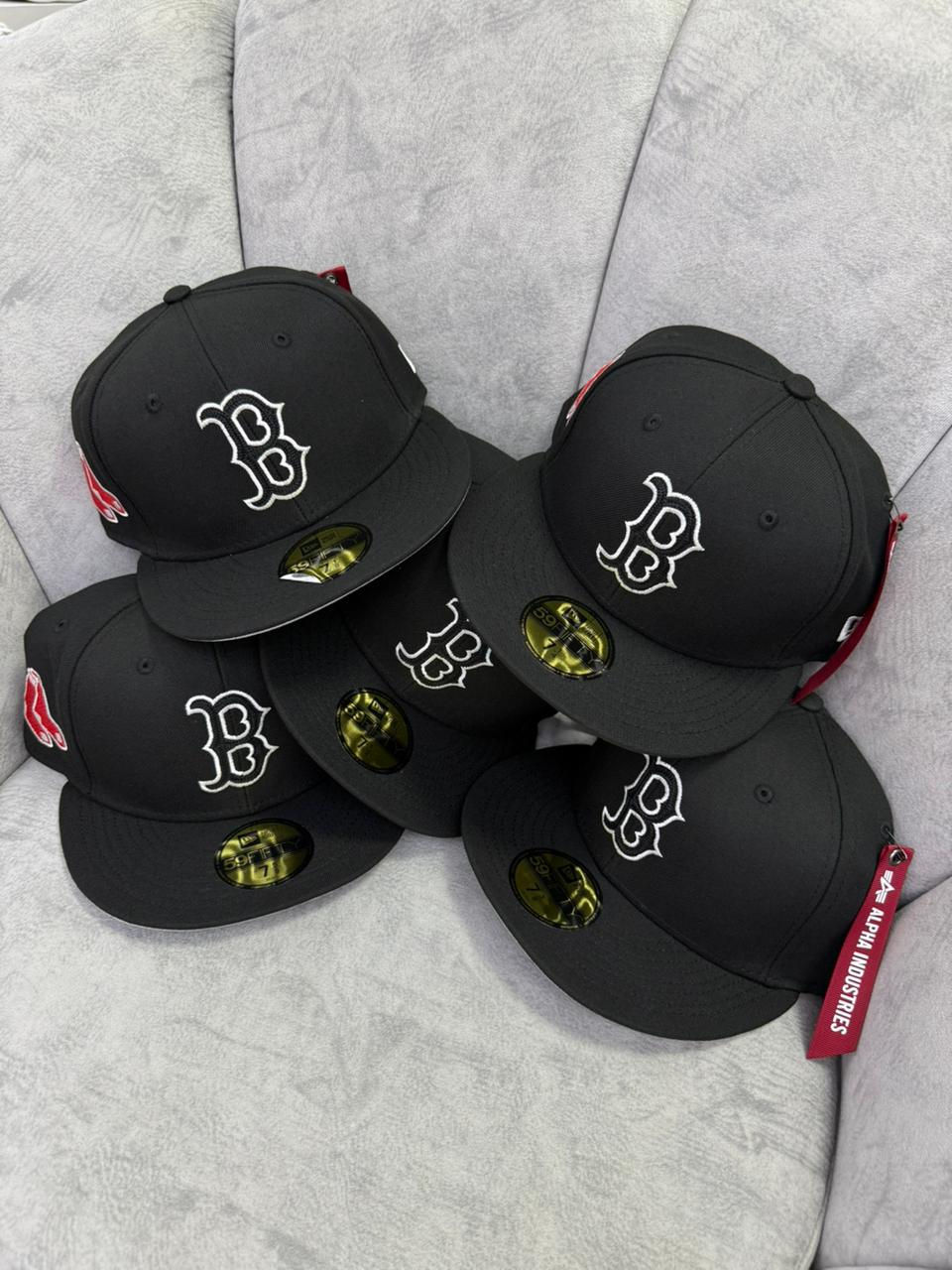 Miniatura: 59FIFTY BOSTON RED SOX BLACK ALPHA INDUSTRIES