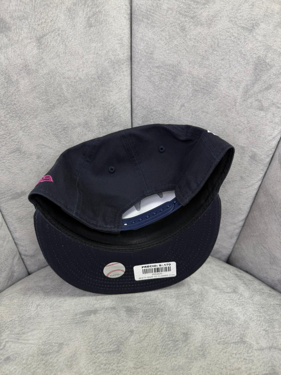 Miniatura: 9FIFTY SNAPBACK NEW YORK YANKEES NAVY FLOWER ICON