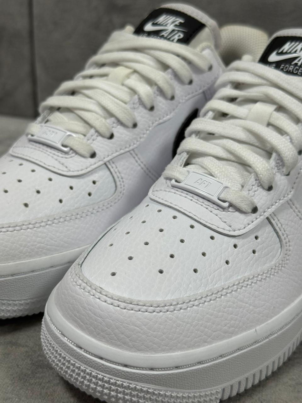 Miniatura: NIKE WMNS AIR FORCE 1 07 WHITE/BLACK