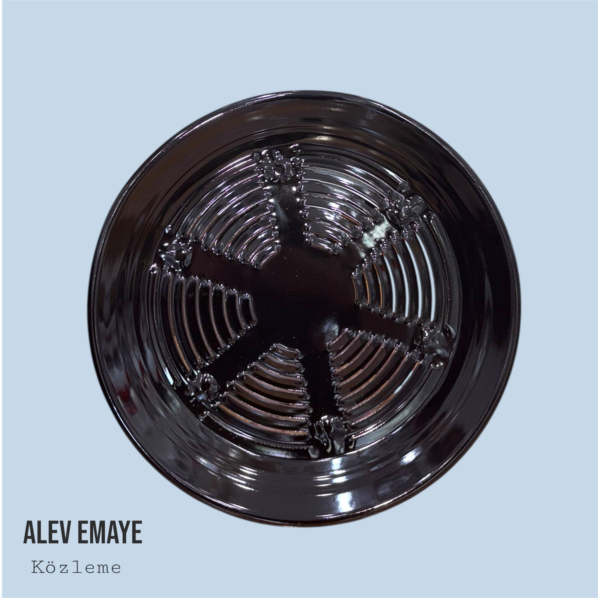 Siyah Emaye Közleme Tavası