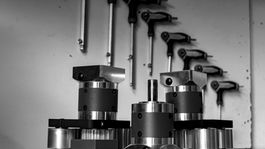 machine_cnc_moteur_brushless_kmsystem