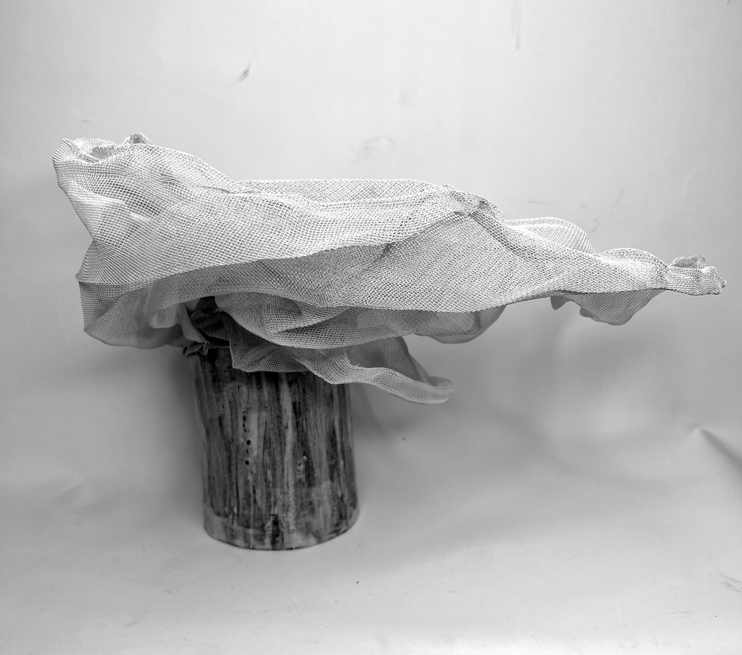 J9_Stanton_Misty_Rose_lamp_3.jpeg