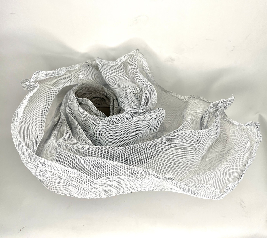 J9_Stanton_Misty_Rose_lamp.2.jpeg