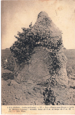 villandry-menhir-k.jpg