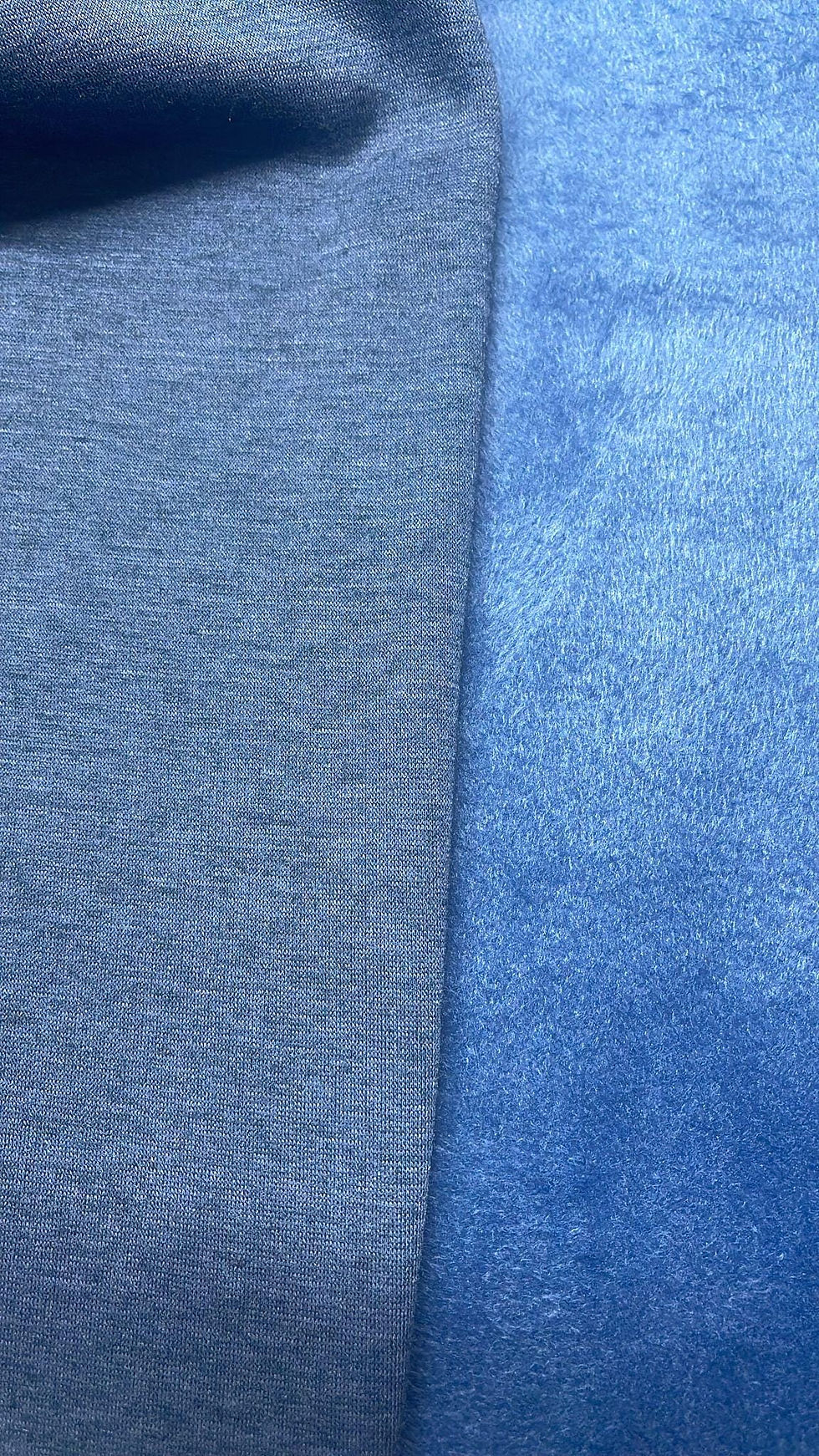 Miniaturbild: Pflegeschlafsack aus Alpenfleece | ärmellos | mehrere Farben und Designs