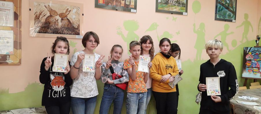 Итоги учебного года в объединении "Волшебная кисть"