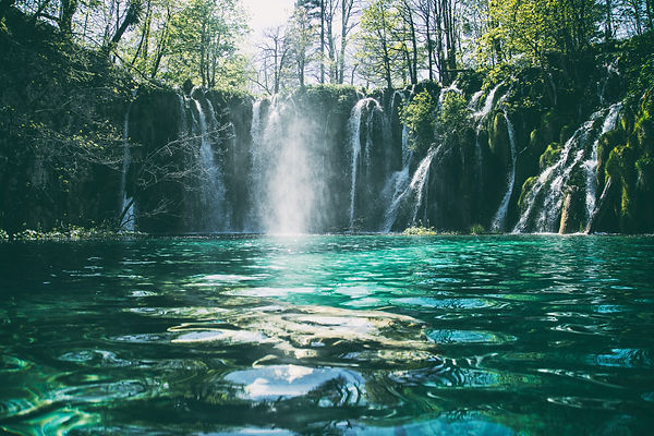 jonatan-pie-OPOg0fz5uIs-unsplash.jpeg