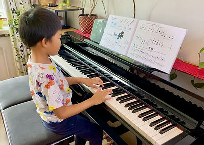 Piano lessons Helsinki.jpeg