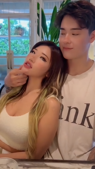 Siew Pui Yi  Sex Video with Boyfriend 💦💦💦 @ms_puiyi