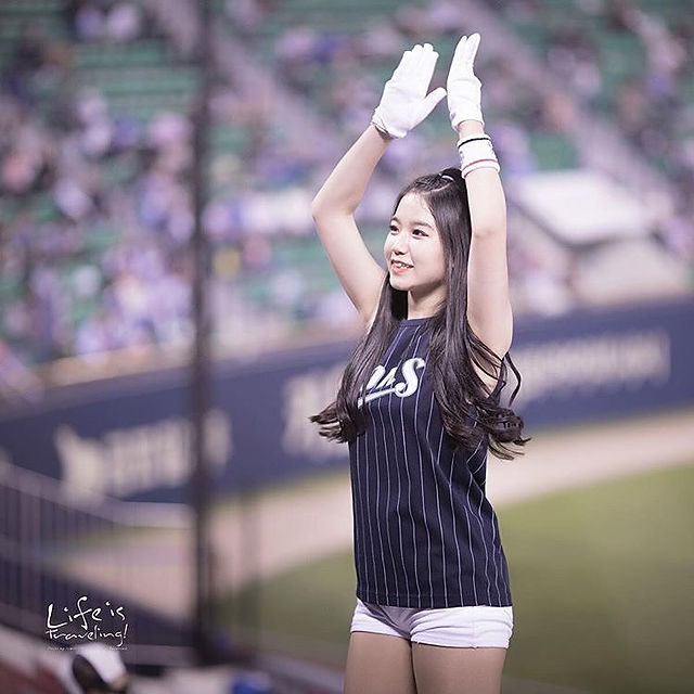 심유이 Shim Yui