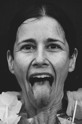 ALINE LUFTMANN FERNANDES