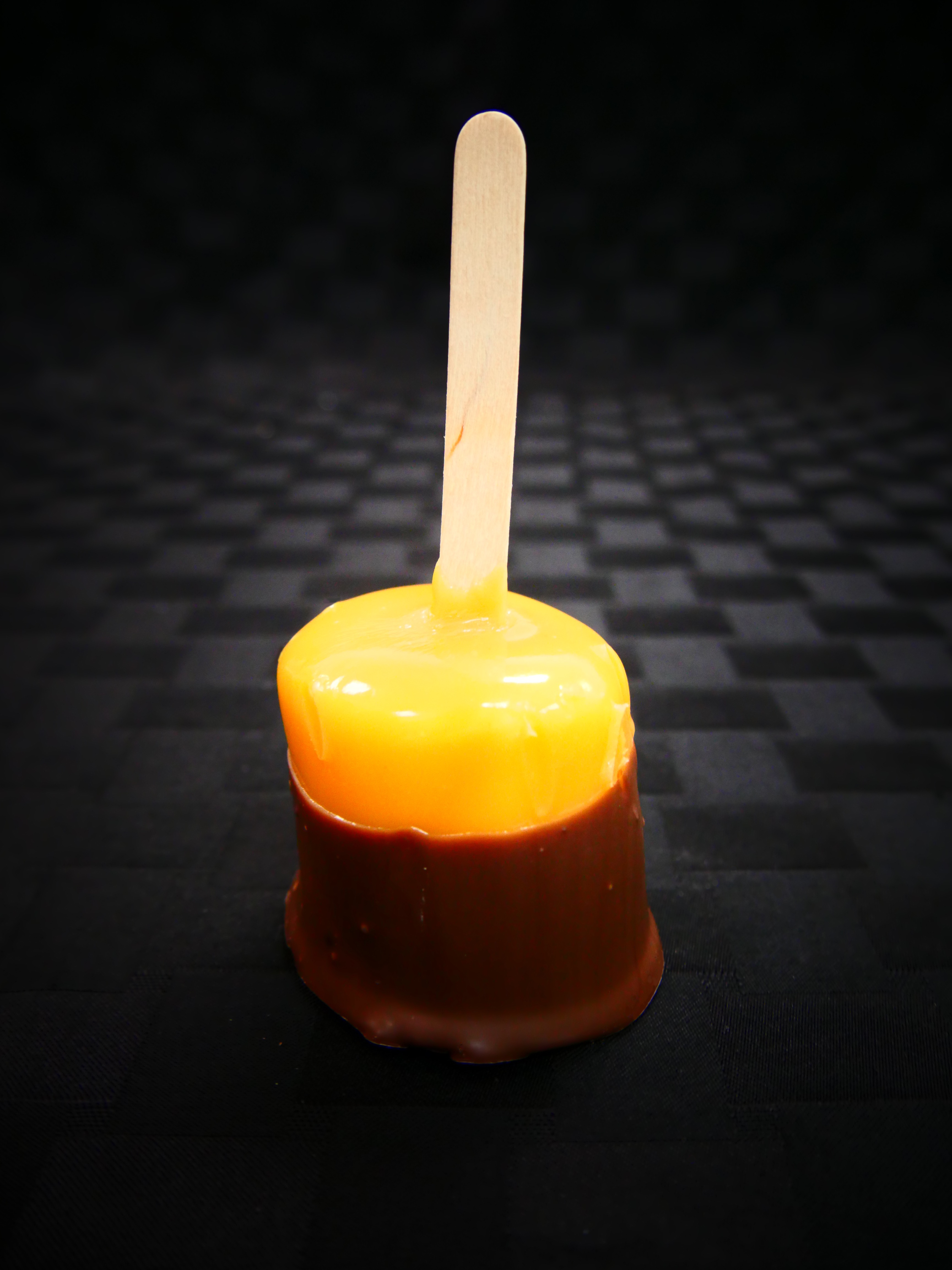 ZAPPLZ CARAMEL APPLES AND TREATS | zapplz