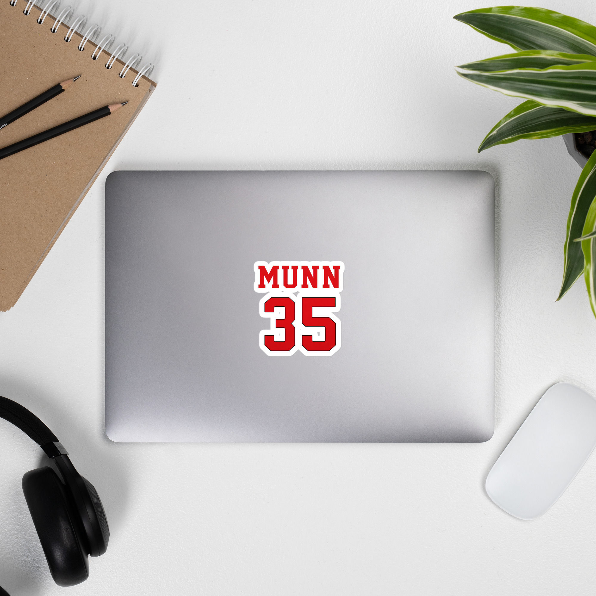 Munn 35 Sticker