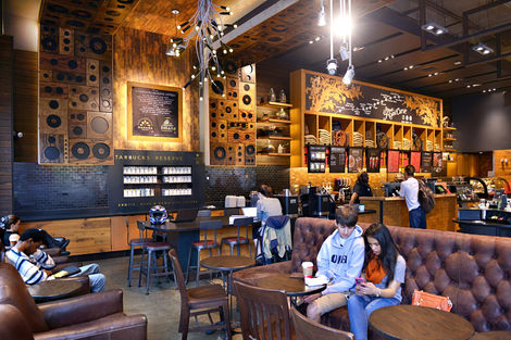 Starbucks (13).jpg